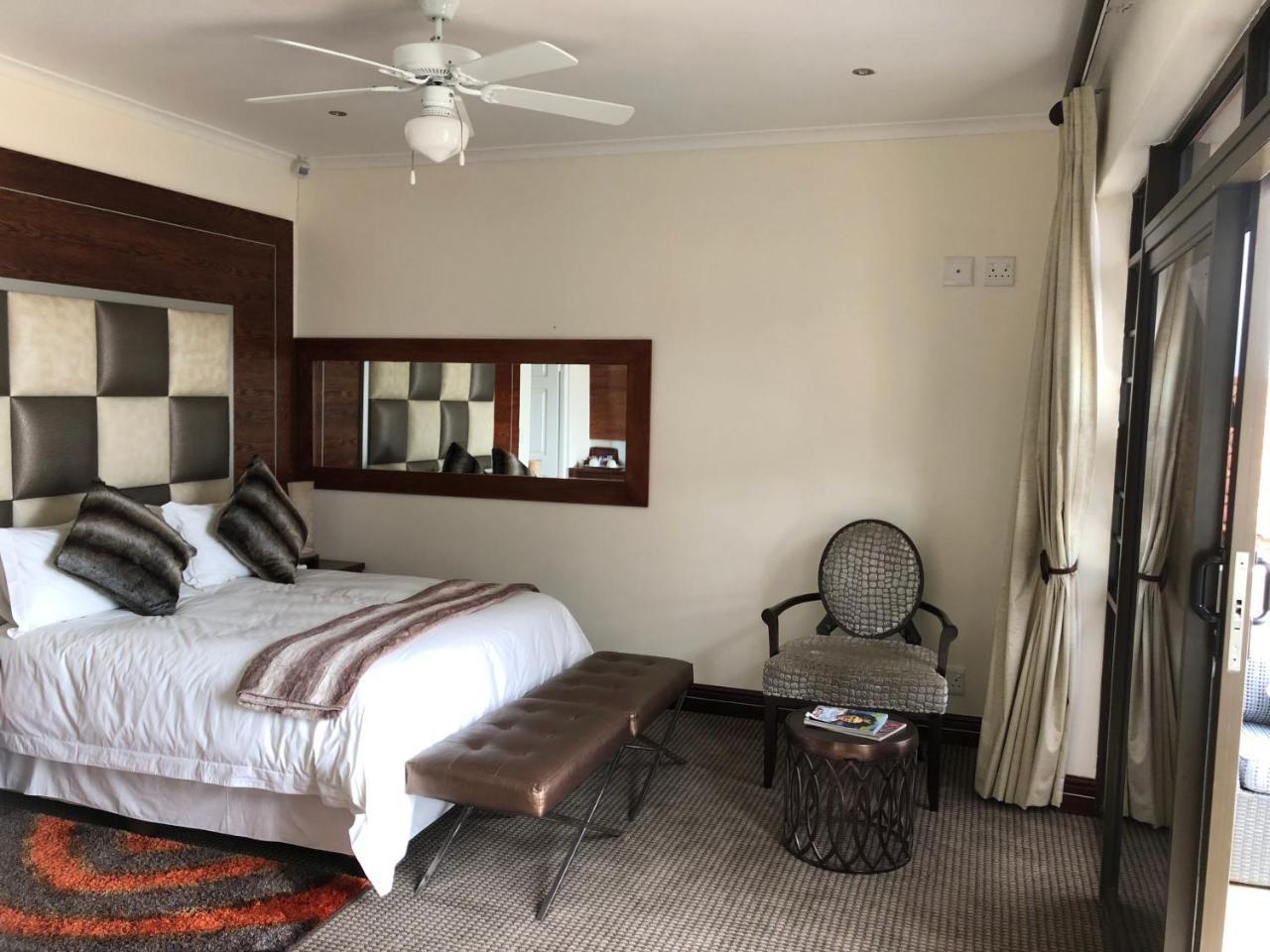 Coral Beach Bed&Breakfast East London Exterior foto